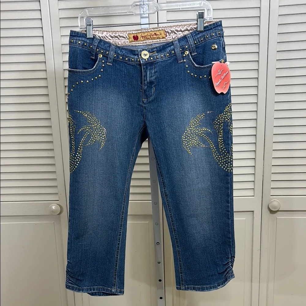 NWT Y2K Apple Bottoms Capri Denim Jeans Size 31